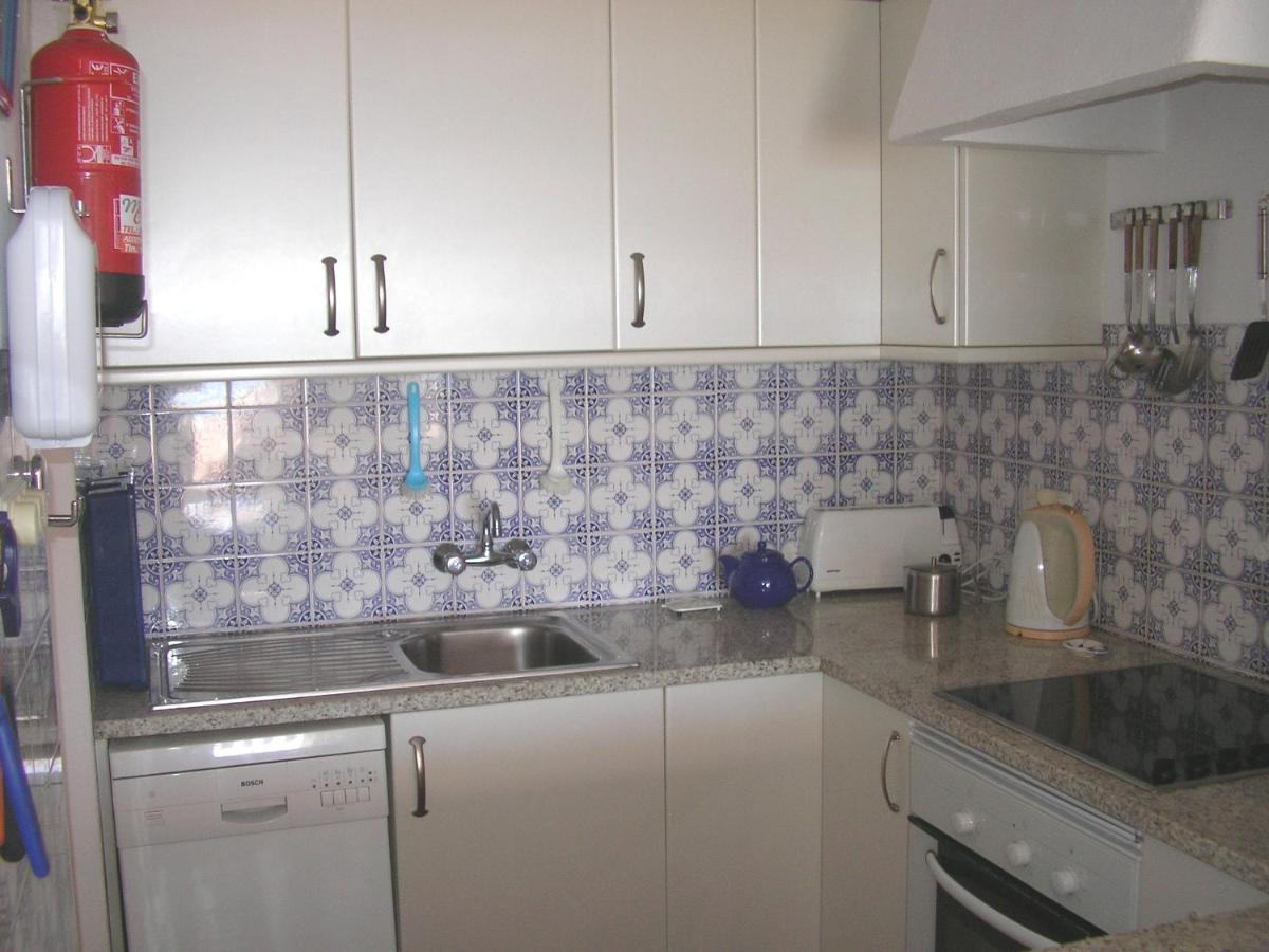 Apartamentos Salema Praia Club Extérieur photo