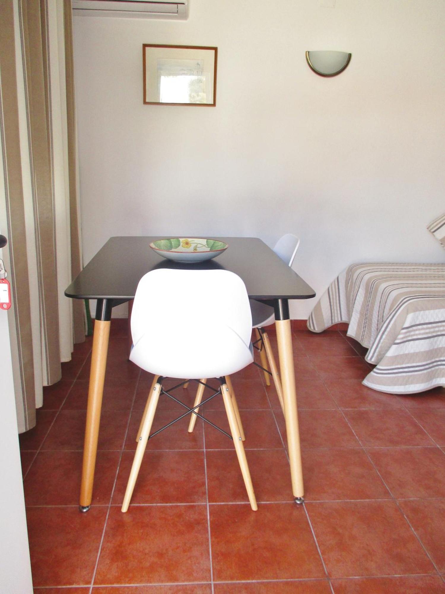 Apartamentos Salema Praia Club Extérieur photo