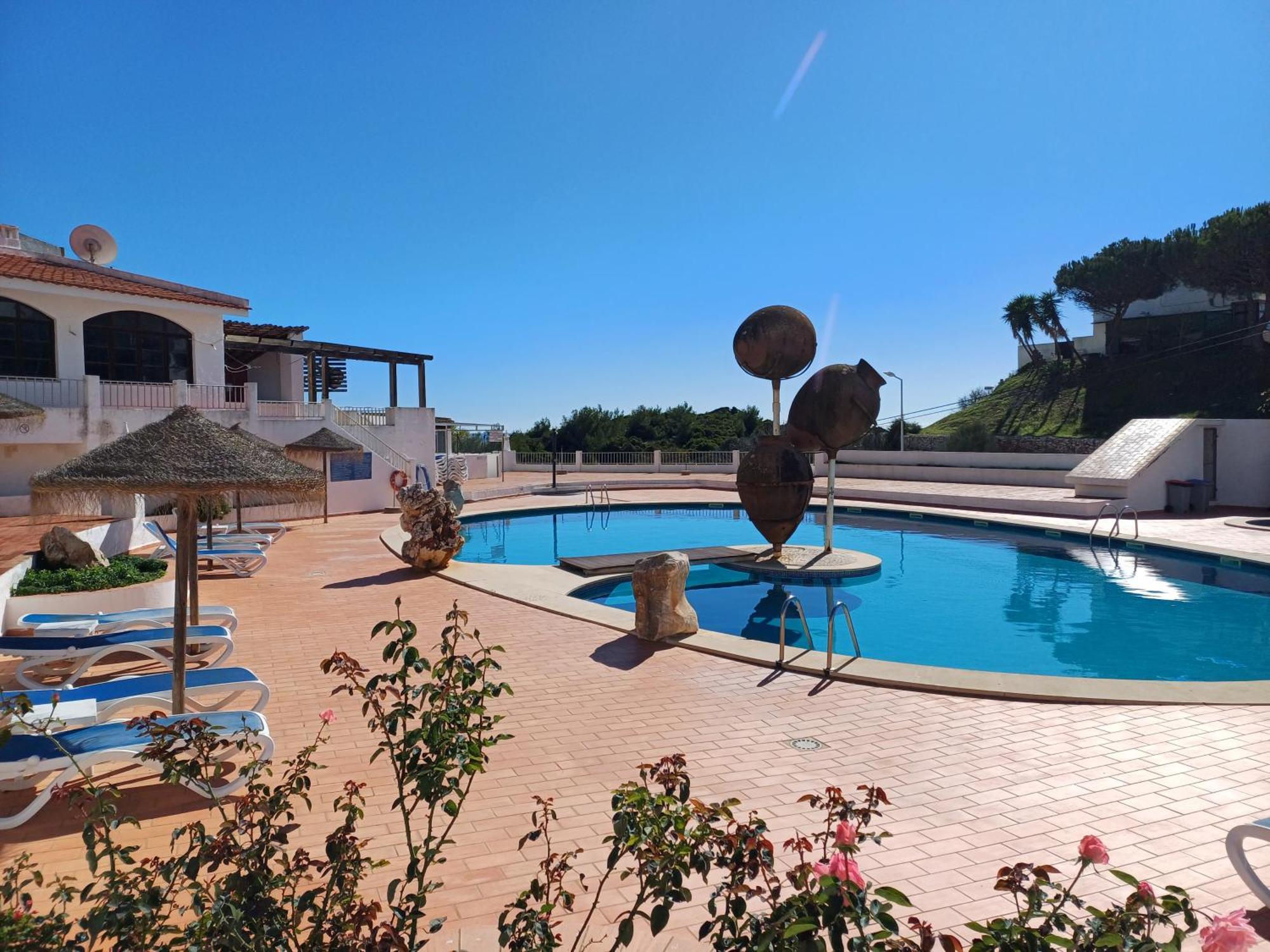 Apartamentos Salema Praia Club Extérieur photo
