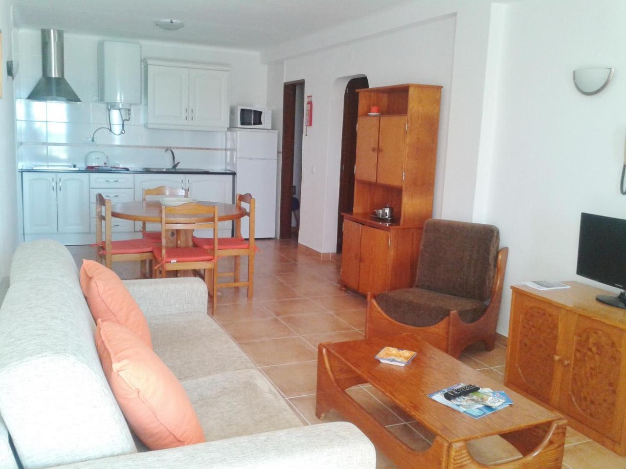 Apartamentos Salema Praia Club Extérieur photo